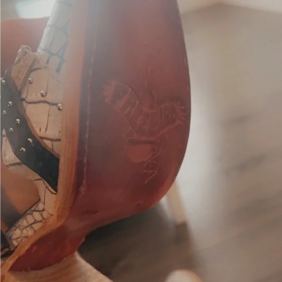 Free-bird boots - Picture 2 of 2